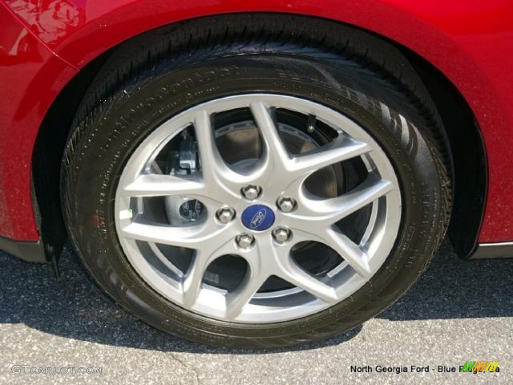 2015 Focus SE Sedan - Ruby Red Metallic / Charcoal Black photo #9