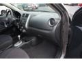2014 Titanium Nissan Versa 1.6 SV Sedan  photo #18