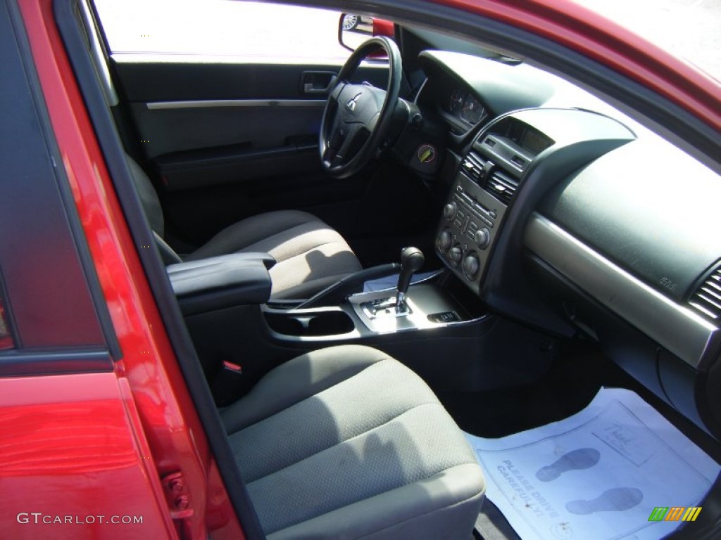 2011 Galant FE - Rave Red / Gray Sport photo #14