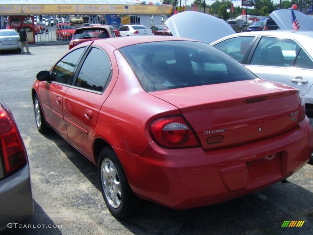 2005 Neon SXT - Flame Red / Dark Slate Gray photo #3