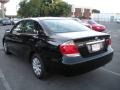 Black - Camry LE Photo No. 27