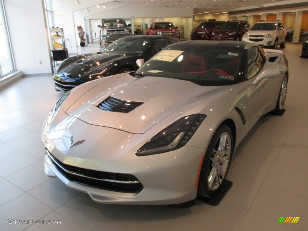 2016 Corvette Stingray Coupe - Blade Silver Metallic / Adrenaline Red photo #9