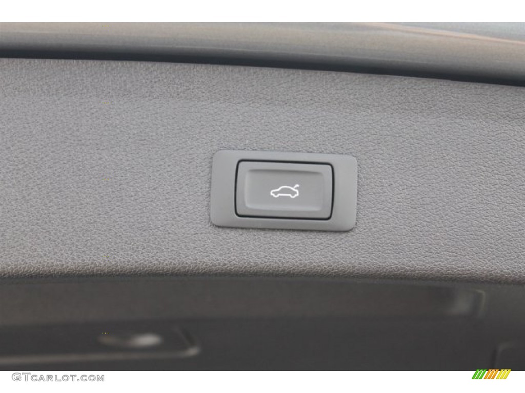 2016 Q5 2.0 TFSI Premium quattro - Monsoon Gray Metallic / Black photo #18