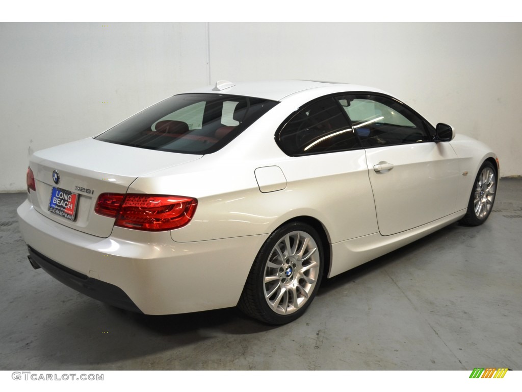 2013 3 Series 328i Coupe - Mineral White Metallic / Coral Red/Black photo #5