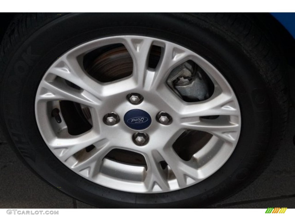 2015 Fiesta SE Sedan - Blue Candy Metallic / Charcoal Black photo #4
