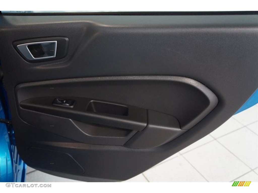 2015 Fiesta SE Sedan - Blue Candy Metallic / Charcoal Black photo #27
