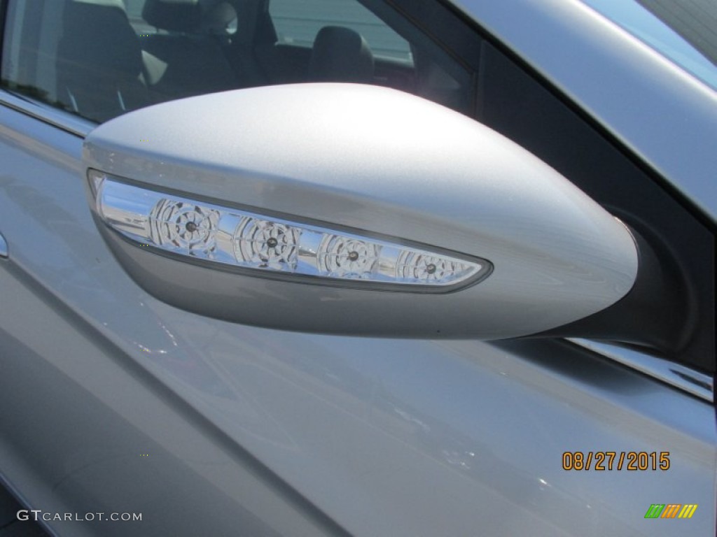 2012 Sonata Limited - Radiant Silver / Gray photo #22