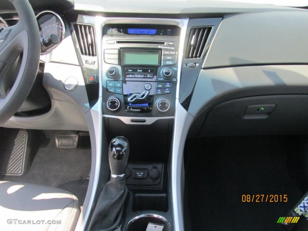 2012 Sonata Limited - Radiant Silver / Gray photo #36