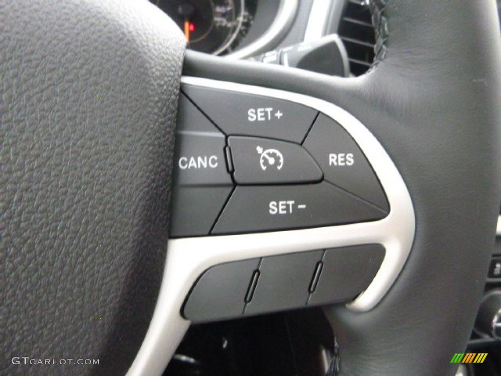 2016 Jeep Cherokee Trailhawk 4x4 Controls Photo #106759538