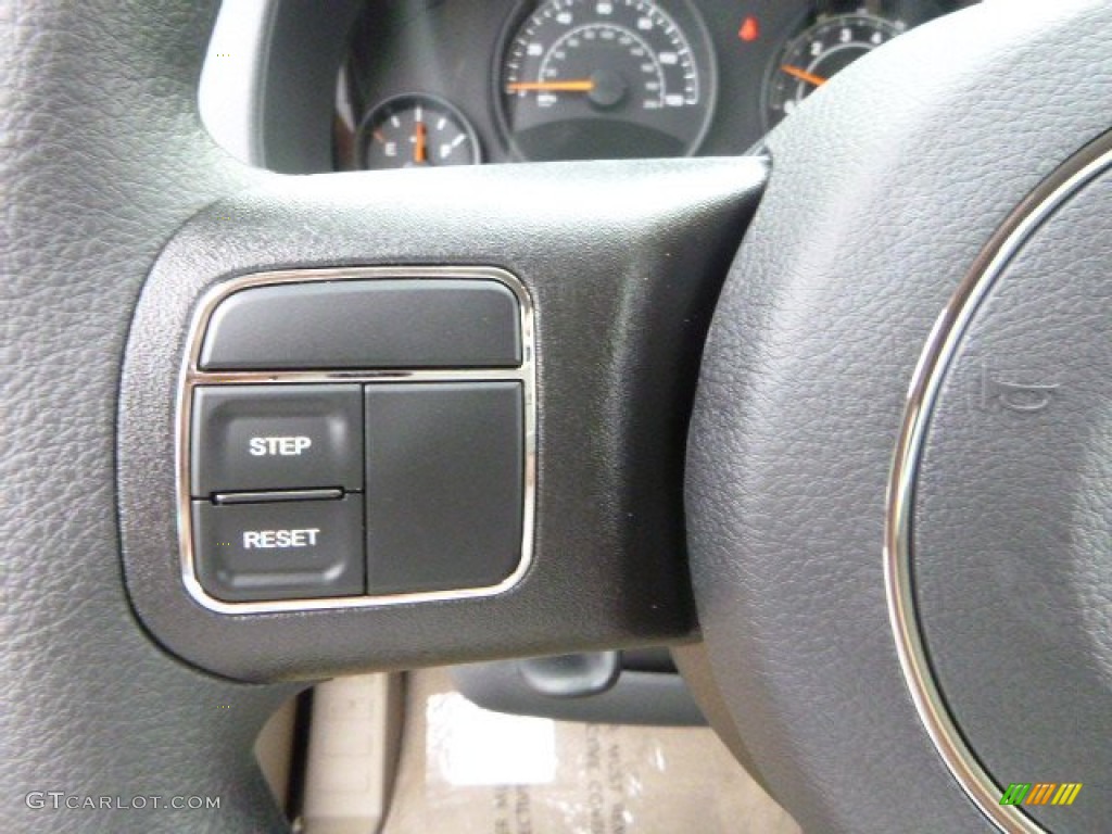 2016 Jeep Compass Sport 4x4 Controls Photo #106760358