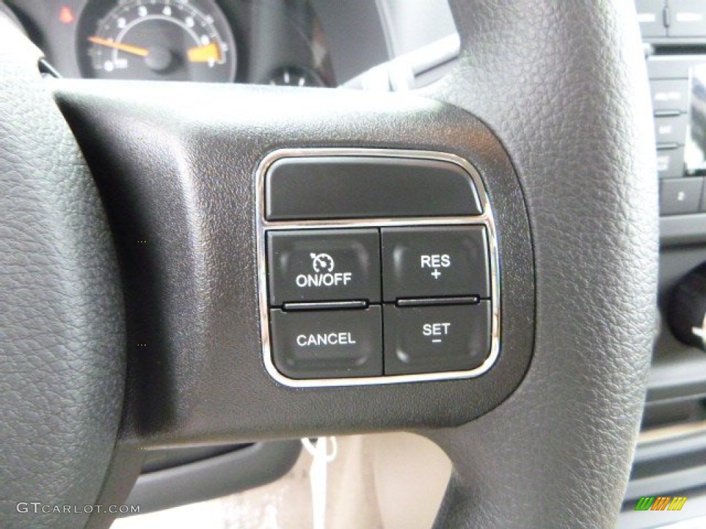 2016 Jeep Compass Sport 4x4 Controls Photos