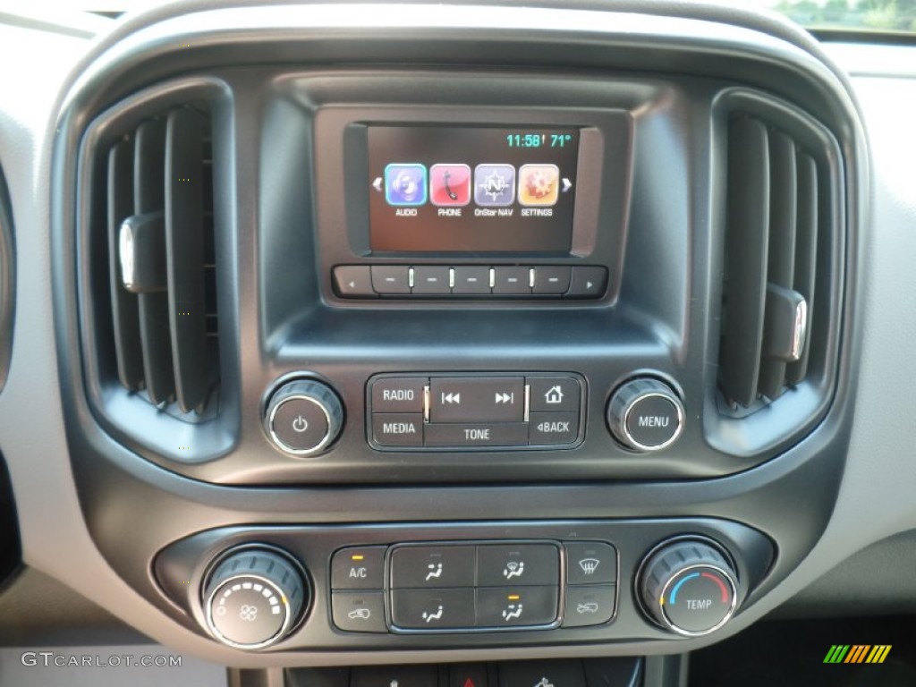 2016 Chevrolet Colorado WT Extended Cab Controls Photo #106764065