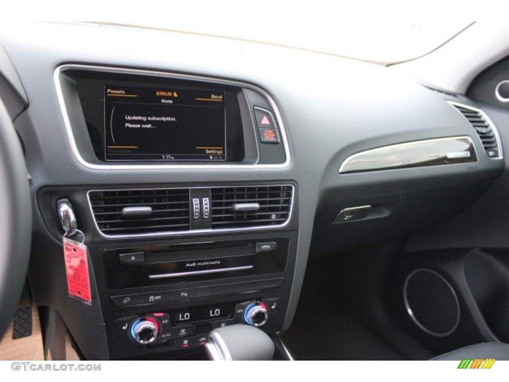 2016 Q5 2.0 TFSI Premium Plus quattro - Ibis White / Black photo #15
