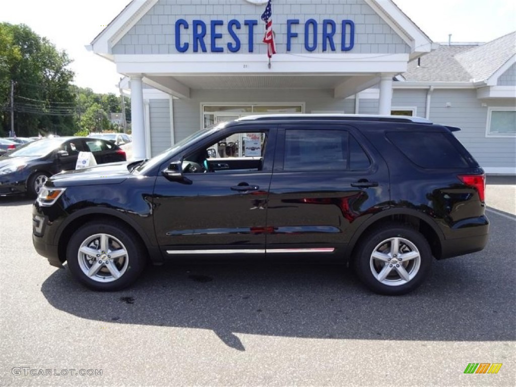 2016 Explorer XLT 4WD - Shadow Black / Ebony Black photo #4