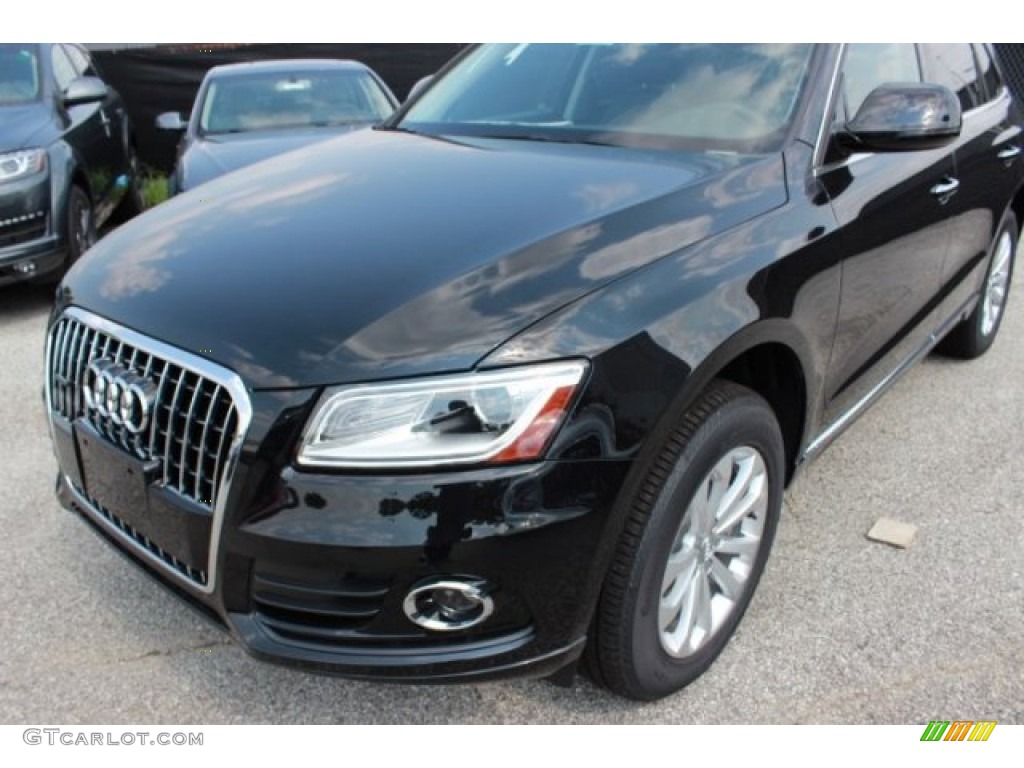 2016 Q5 2.0 TFSI Premium Plus quattro - Brilliant Black / Black photo #3
