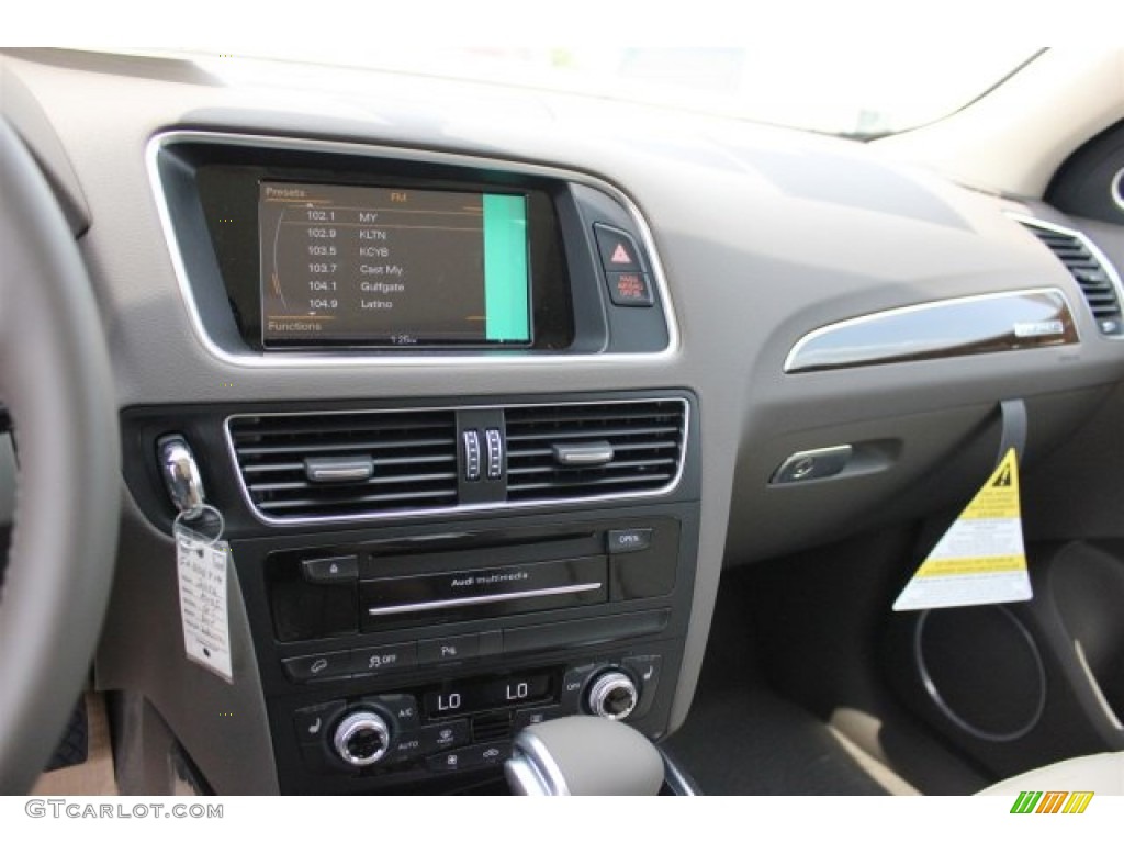 2016 Q5 2.0 TFSI Premium Plus quattro - Glacier White Metallic / Pistachio Beige photo #17