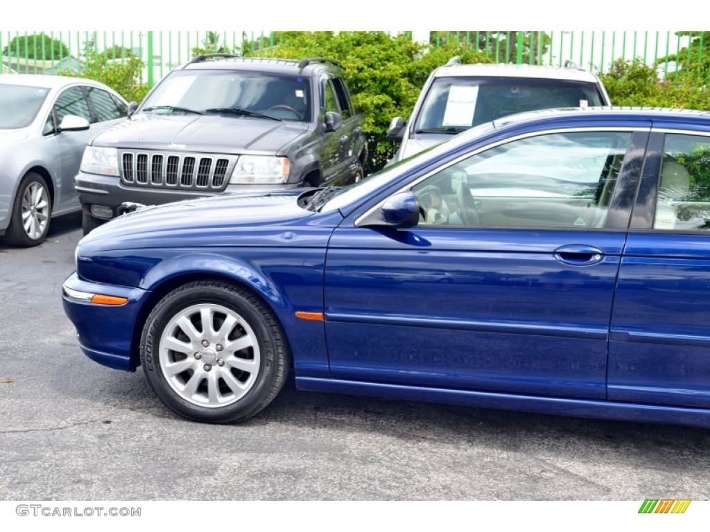 2002 X-Type 2.5 - Pacific Blue Metallic / Sand photo #6
