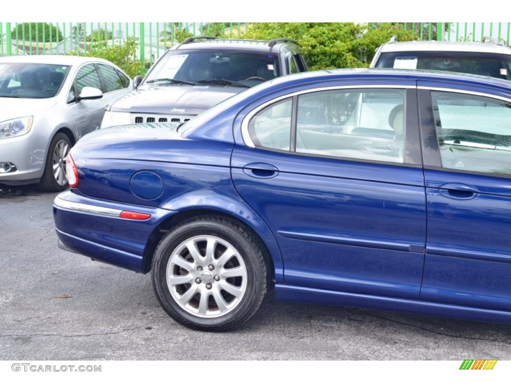 2002 X-Type 2.5 - Pacific Blue Metallic / Sand photo #37