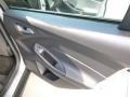 Ingot Silver Metallic - Focus SE 5-Door Photo No. 14