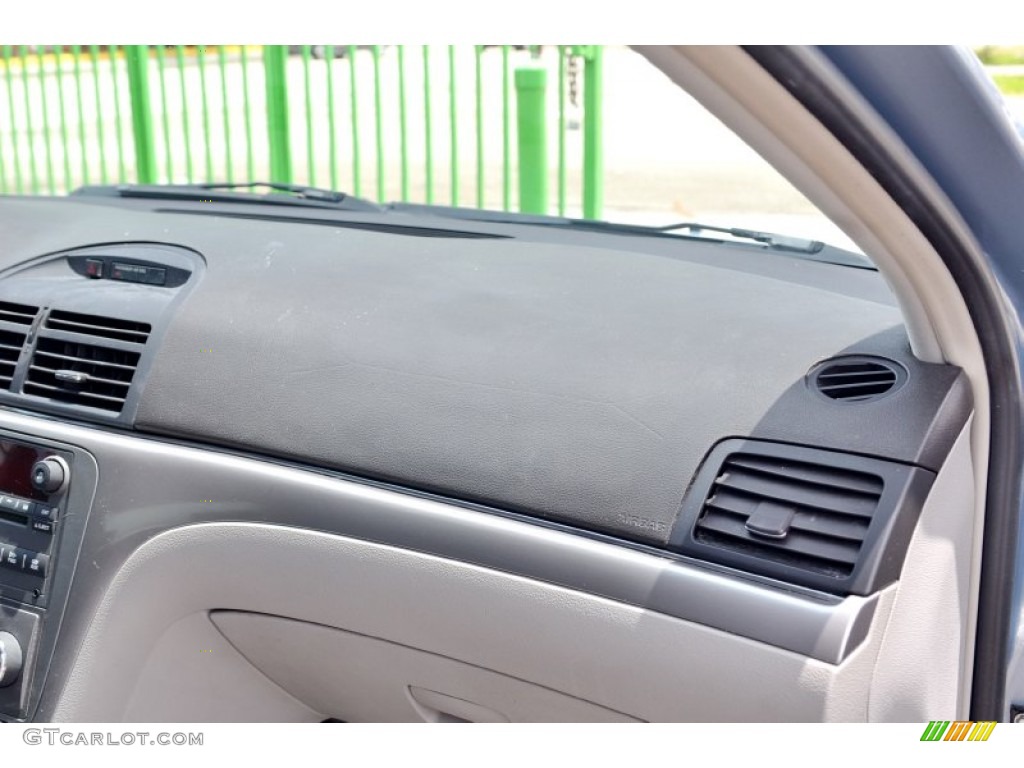 2007 Aura XE - Ocean Mist Metallic / Tan photo #35
