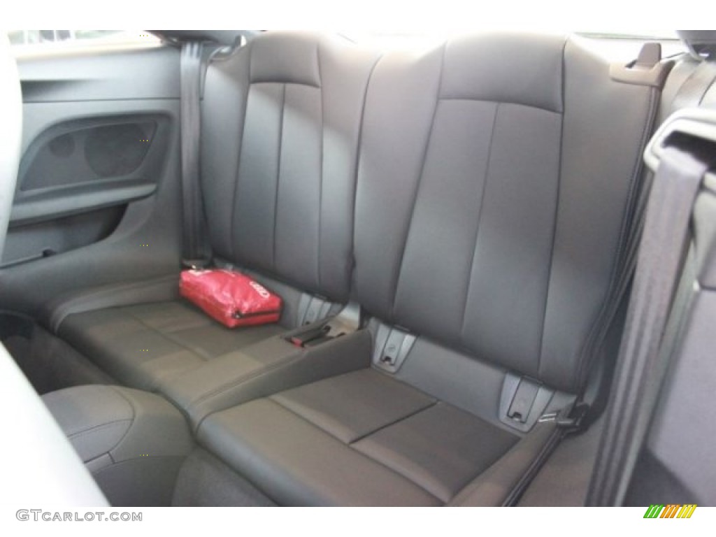 2016 Audi TT 2.0T quattro Coupe Rear Seat Photos