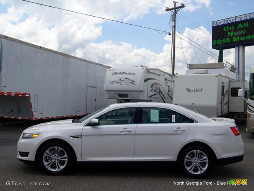 2015 Taurus SEL AWD - White Platinum Metallic / Dune photo #2