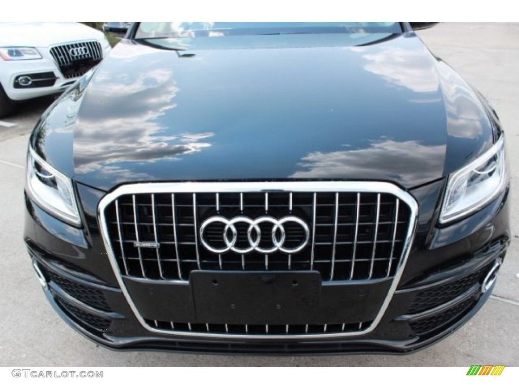 2016 Q5 3.0 TFSI Premium Plus quattro - Mythos Black Metallic / Black photo #2