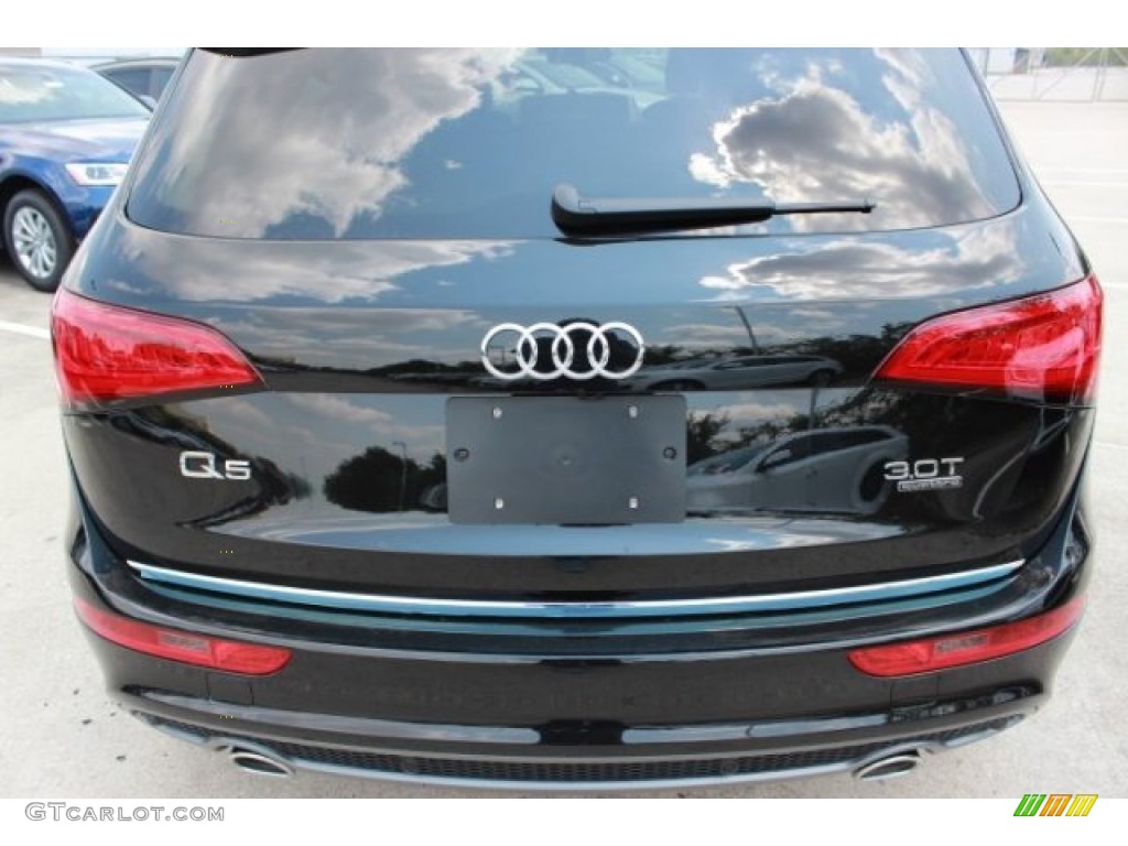 2016 Q5 3.0 TFSI Premium Plus quattro - Mythos Black Metallic / Black photo #7