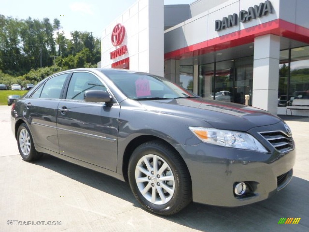 2011 Camry XLE V6 - Magnetic Gray Metallic / Ash photo #1