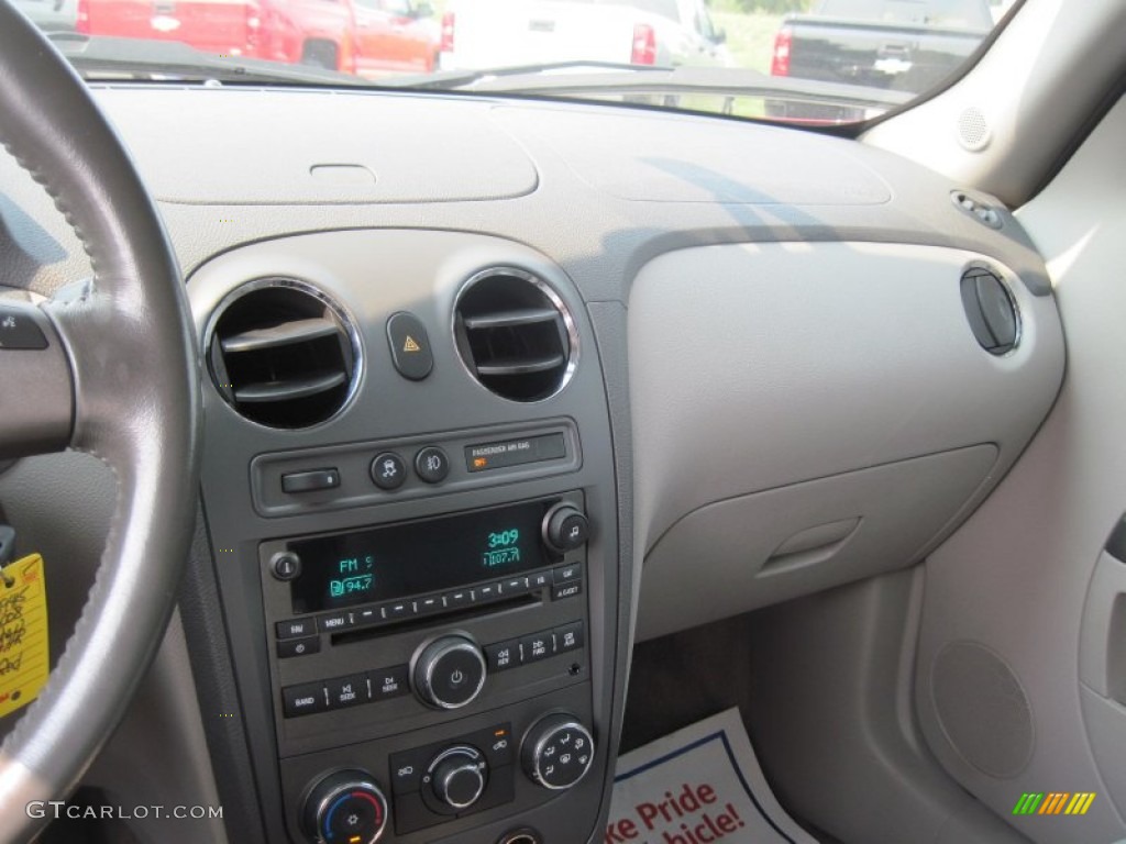 2008 HHR LT - Cardinal Red Metallic / Gray photo #28