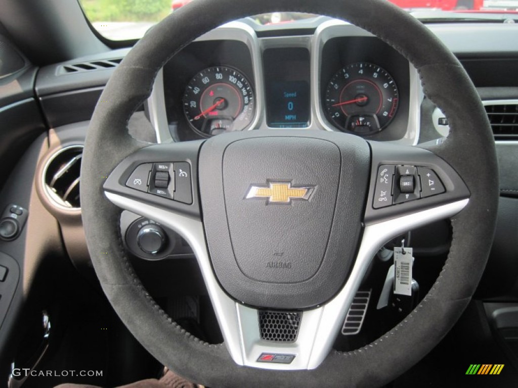 2015 Chevrolet Camaro Z/28 Coupe Steering Wheel Photos