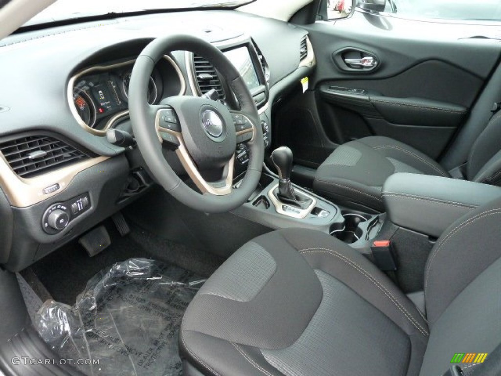 Black Interior 2016 Jeep Cherokee Latitude Photo #106797279