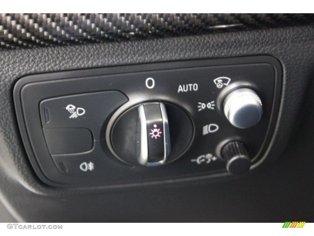 2015 Audi RS 7 4.0 TFSI quattro Controls Photos