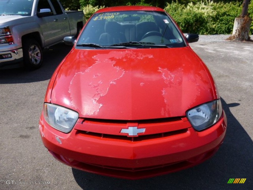 2003 Cavalier LS Sedan - Victory Red / Graphite Gray photo #6