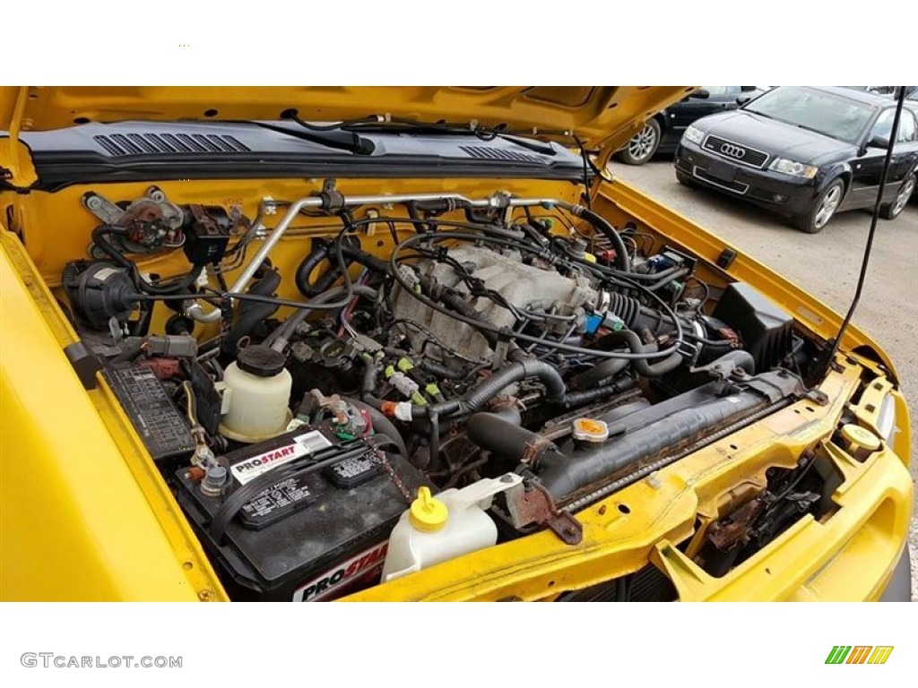 2000 Nissan Xterra SE V6 4x4 Engine Photos