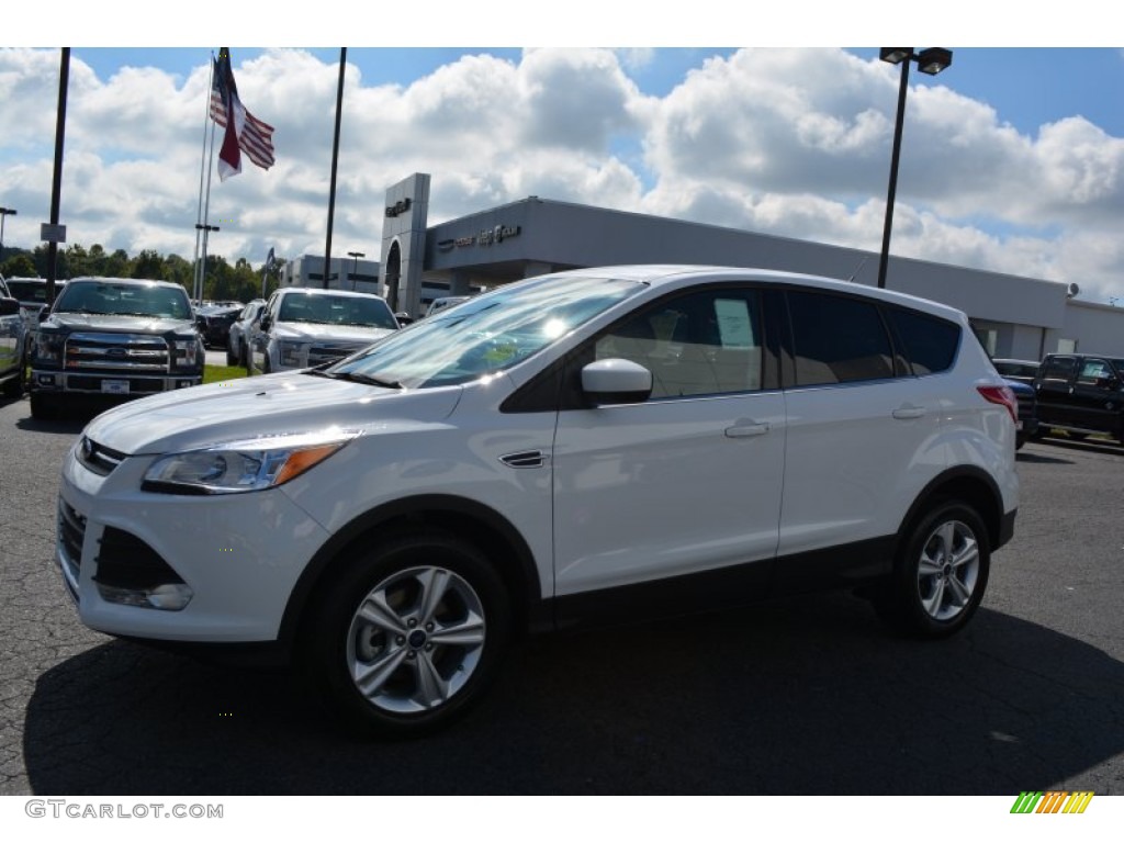 2015 Escape SE - Oxford White / Medium Light Stone photo #3