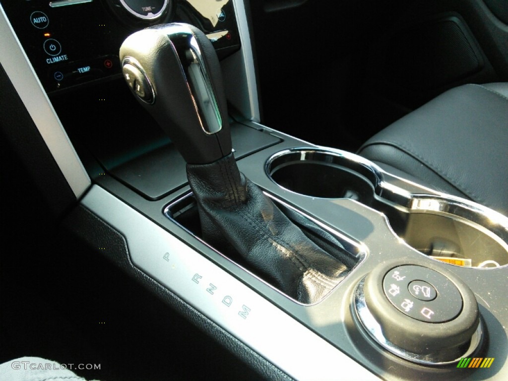 2015 Explorer Limited 4WD - Tuxedo Black / Charcoal Black photo #10