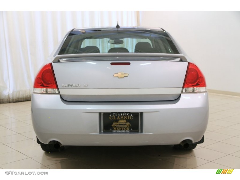 2006 Impala LT - Glacier Blue Metallic / Ebony Black photo #12