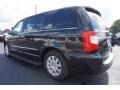 2016 Brilliant Black Crystal Pearl Chrysler Town & Country Touring  photo #5