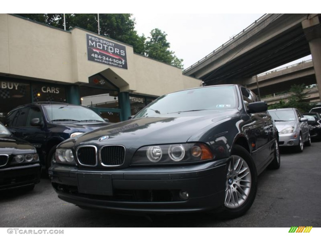 Steel Blue Metallic BMW 5 Series