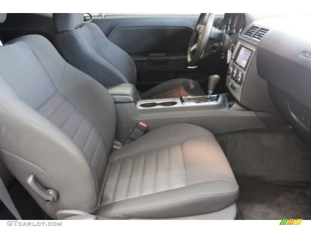2010 Challenger SE - Stone White / Dark Slate Gray photo #28