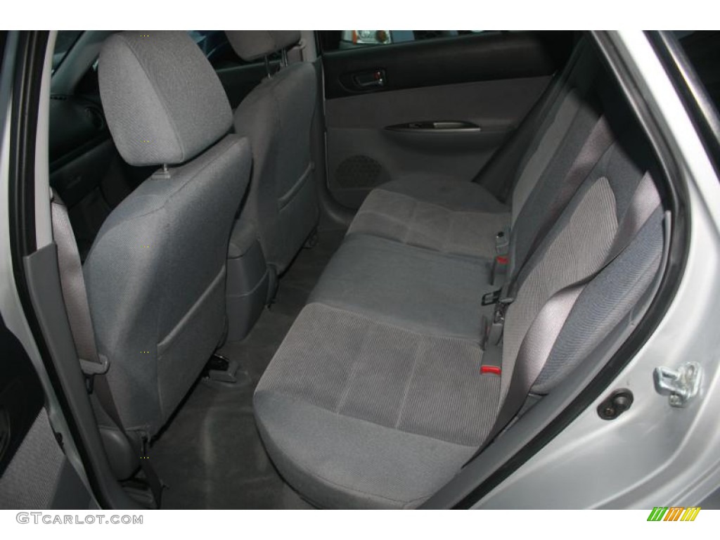 2004 Mazda MAZDA6 s Sport Wagon Rear Seat Photo #106837356