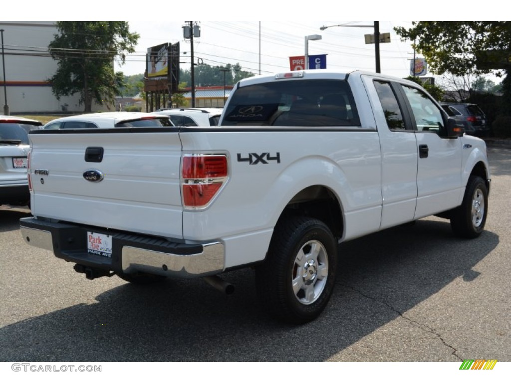 2010 F150 XLT SuperCab 4x4 - Oxford White / Medium Stone photo #3