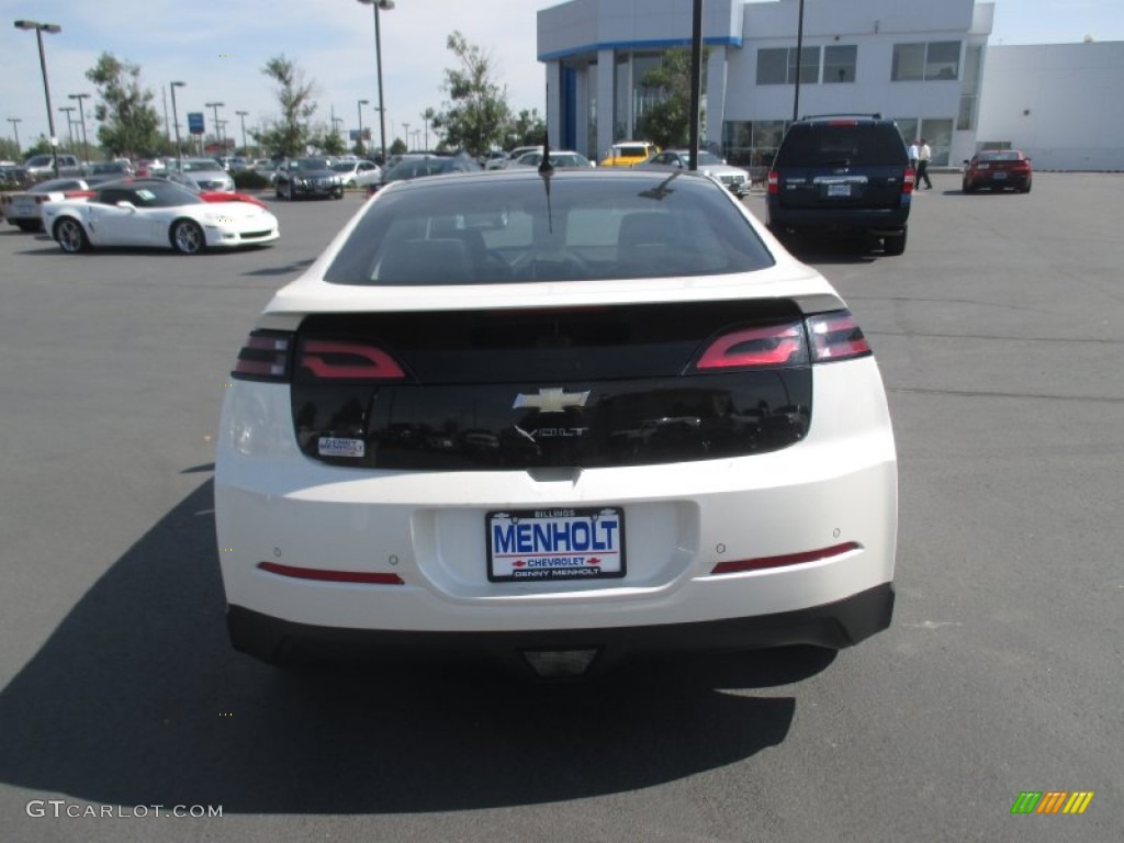 2012 Volt Hatchback - White Diamond Tricoat / Light Neutral/Dark Accents photo #5