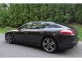 Carbon Grey Metallic - Panamera 4 Photo No. 4
