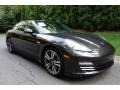 Carbon Grey Metallic - Panamera 4 Photo No. 8