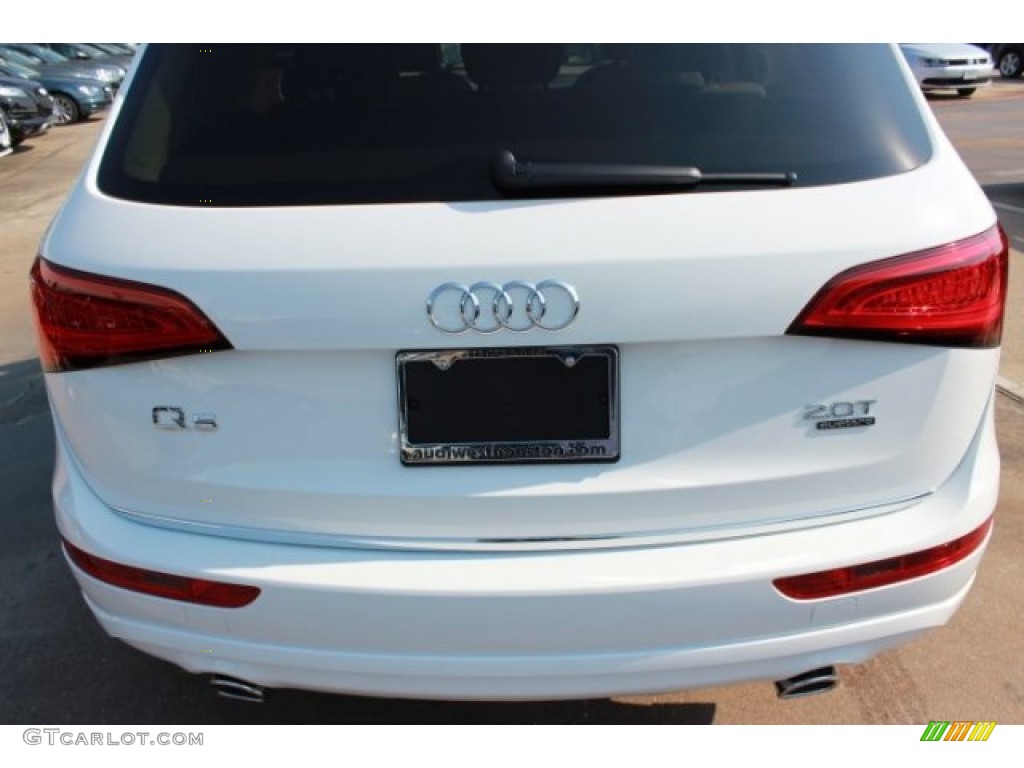 2016 Q5 2.0 TFSI Premium quattro - Ibis White / Pistachio Beige photo #7