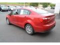 Signal Red - Rio LX Sedan Photo No. 4