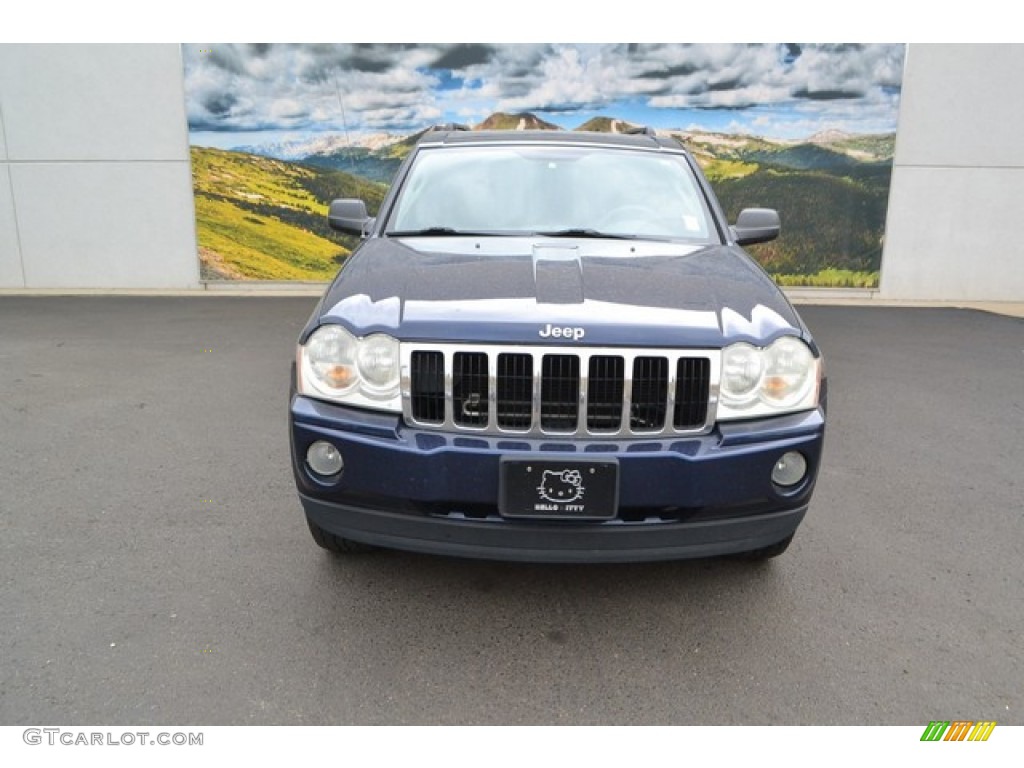2005 Grand Cherokee Laredo 4x4 - Midnight Blue Pearl / Medium Slate Gray photo #6