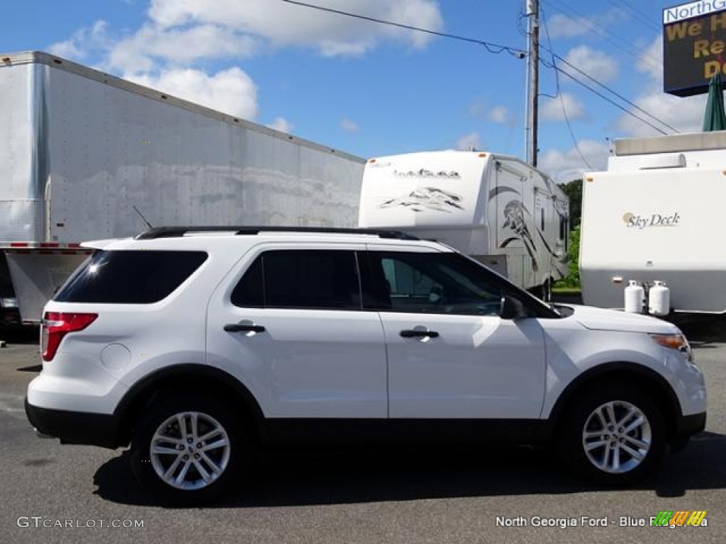 2015 Explorer 4WD - Oxford White / Medium Light Stone photo #6